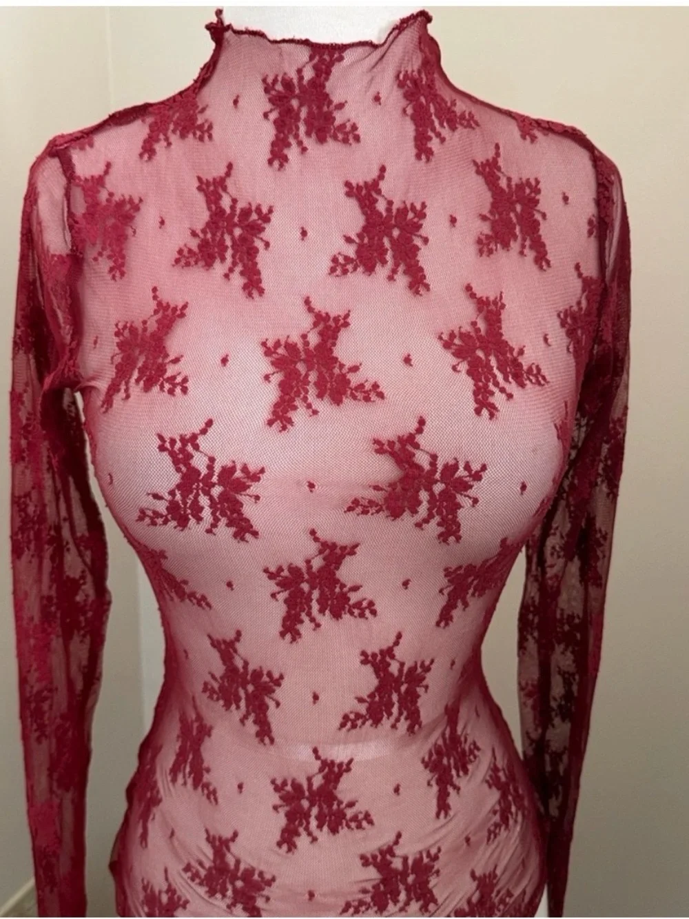 INTIMATE FREE PEOPLE Burgundy Floral Mesh Mock Neck Layering Top, Size Smal